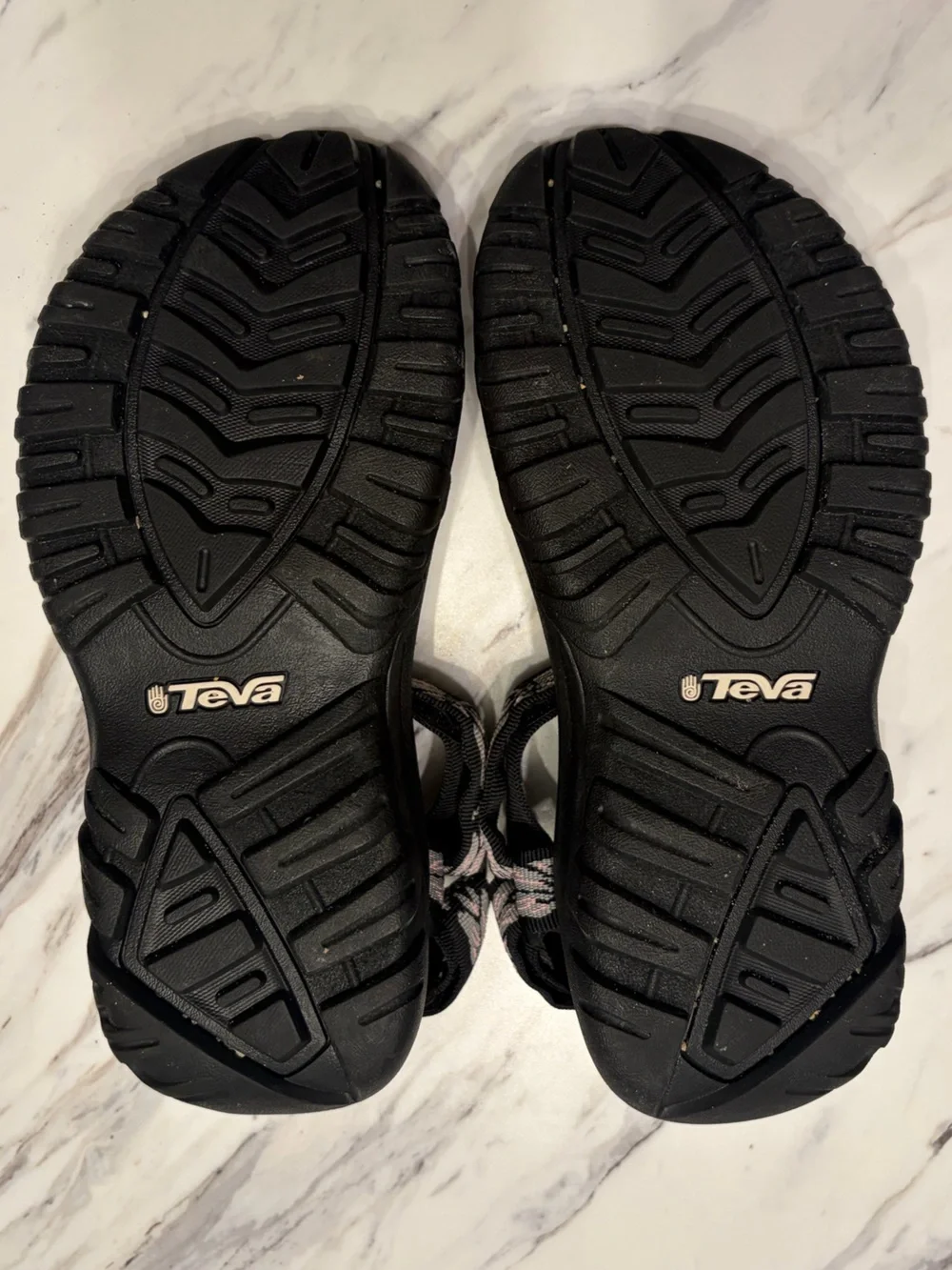 Teva Hazel/Black Hurricane 4 Sport Sandals Women's US Size 7
